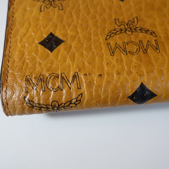 MCM Patricia Three Fold Brown & Red Visetos Leather Push Lock Wallet, Sz Medium - Picture 7 of 16